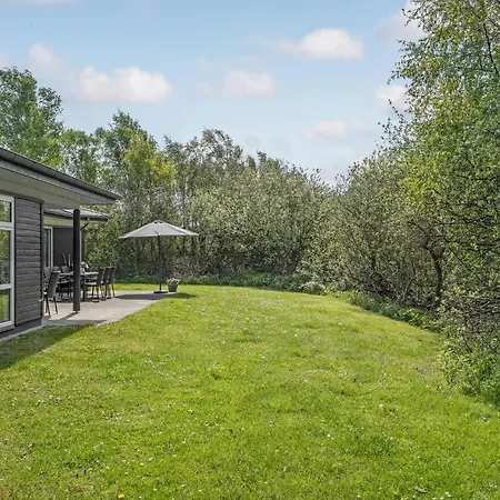 Tatil Evi Lovely Home In Ebeltoft With Sauna