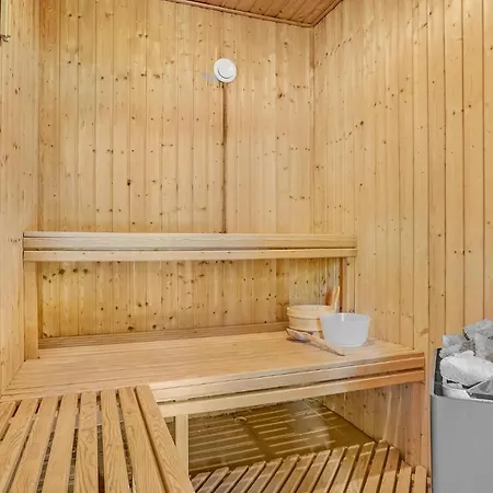 Tatil Evi Lovely Home In Ebeltoft With Sauna