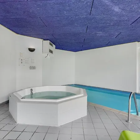Lovely Home In Ebeltoft With Sauna * Ebeltoft